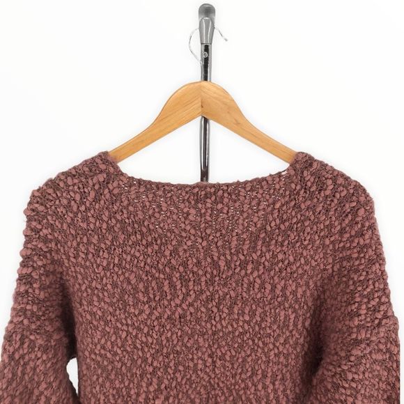 Altar’d State Mauve Eyelash Fuzzy Sweater Long Sleeve Soft V-Neck size S/M - Picture 8 of 15